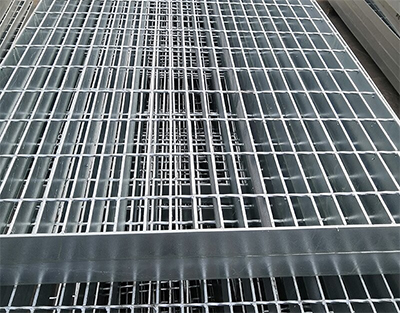 stainless-steel-welded-wire-mesh-16.jpg