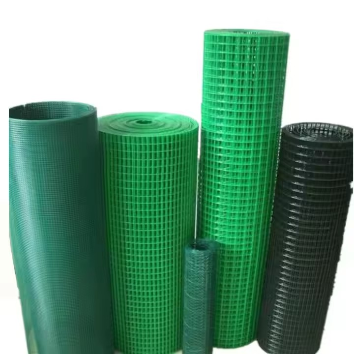Plastic_dipped_welded_mesh.png