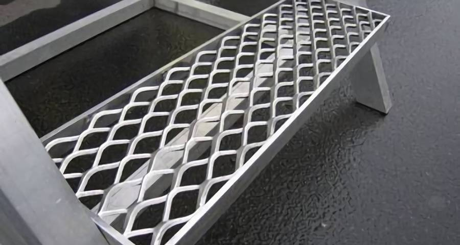 steel plate stair treads