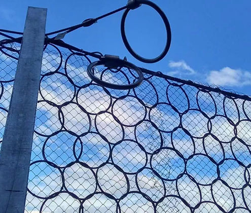 Passive wire mesh for slope protection