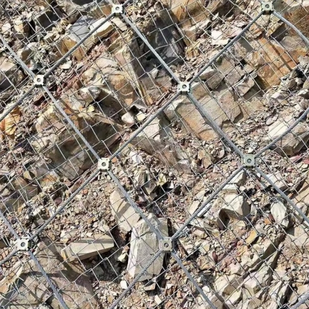 professional-slope-protection-net-technology-and-solutions1.jpg