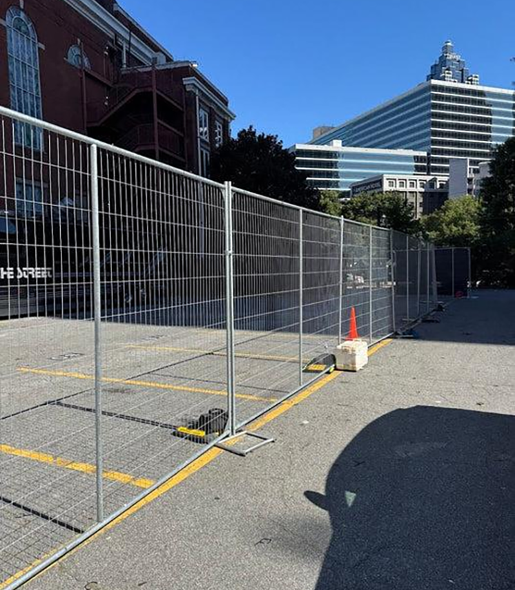 canada-temporary-fence-features-square-frame-structure-stronger-and-more-rigid-1.png